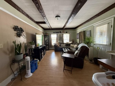 Affordable & Well-Maintained 3-Unit - Ideal for an - photo 33