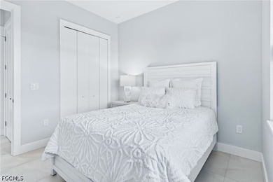 NEW CONSTRUCTION QUALITY WITHOUT THE WAIT. Built in 2023, this - photo 34
