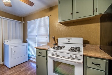 Welcome to this lovingly cared-for 3-bedroom, 1-bath home that - photo 9