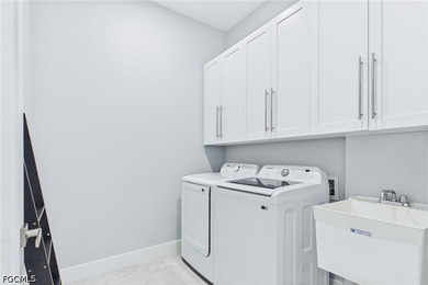 NEW CONSTRUCTION QUALITY WITHOUT THE WAIT. Built in 2023, this - photo 40