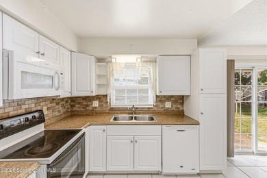 AMAZING opportunity to own a peace of paradise. Excellent - photo 7