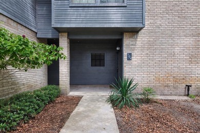 NEW PRICE! Nestled inside Rockport Country Club, this property - photo 1