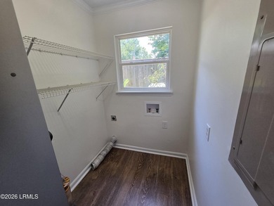 This move-in-ready 3-bed, 2-bath Beaufort home offers - photo 16