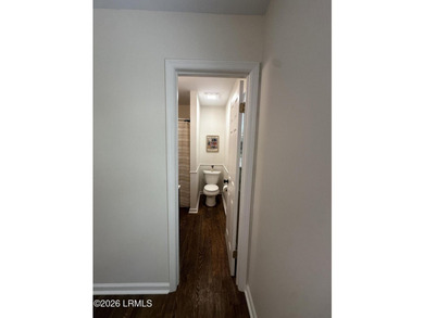 This move-in-ready 3-bed, 2-bath Beaufort home offers - photo 19