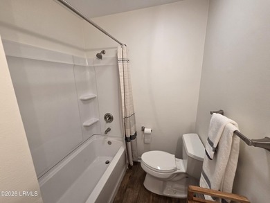 This move-in-ready 3-bed, 2-bath Beaufort home offers - photo 22
