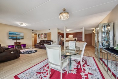 Front row seat for Rosemont Fireworks display from your balcony!