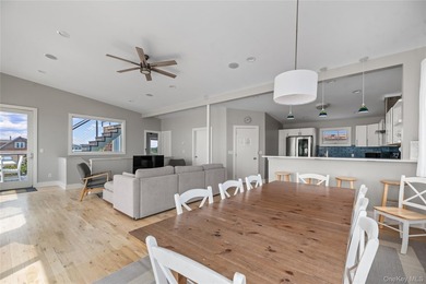 Introducing a rare oceanfront masterpiece in the coveted enclave - photo 12