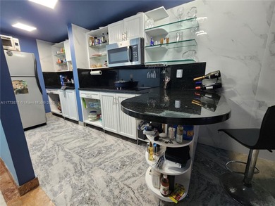 *Great location in North Miami! This charming first-floor studio