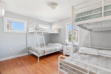 Introducing a rare oceanfront masterpiece in the coveted enclave - photo 21