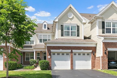 Charming, inviting, and move in ready, this spacious 3 bedroom + - photo 1