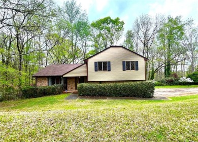 This charming, character-rich, traditional 4 bedroom / 2.5 bath - Lake Home For Sale in Central, South Carolina