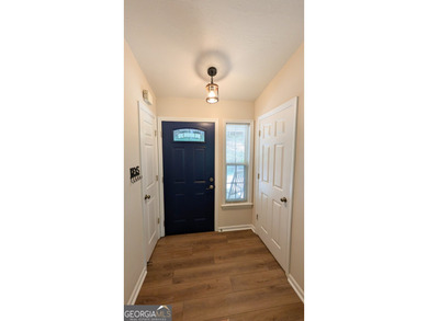 Welcome to 5302 Summerwood Lane, a very private home set high - photo 24