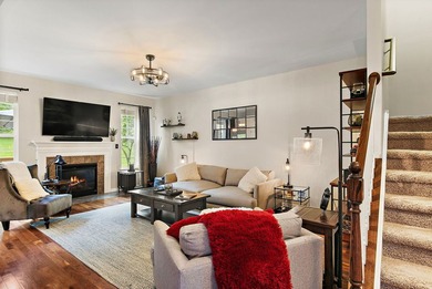 Charming, inviting, and move in ready, this spacious 3 bedroom + - photo 7