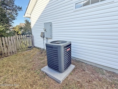 * REDUCED * Coastal living doesn't get much easier than this - photo 37