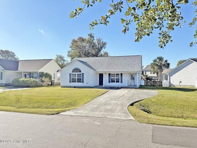 * REDUCED * Coastal living doesn't get much easier than this - photo 42