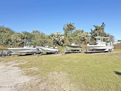 * REDUCED * Coastal living doesn't get much easier than this - photo 47