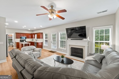 Forget cookie-cutter lots where every neighbor can see into your - photo 13