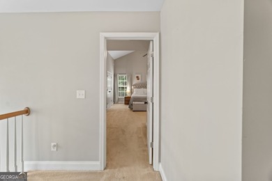 Forget cookie-cutter lots where every neighbor can see into your - photo 33