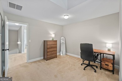 Forget cookie-cutter lots where every neighbor can see into your - photo 34