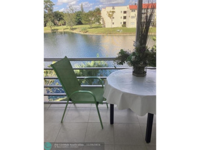 (private lake, pond, creek) Condo For Sale in Fort Lauderdale Florida