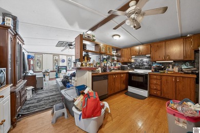 In the country where you can breath! This nice three bedroom two - photo 21