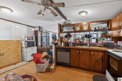 In the country where you can breath! This nice three bedroom two - photo 23