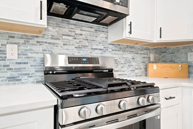 Emerald Pointe | Coastal Luxury Reimagined Welcome to Emerald - photo 26