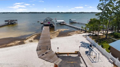 Welcome to easy living at White Lake! Whether you're searching - photo 31