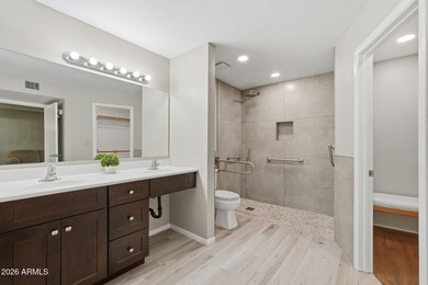 Move-in ready 2-bedroom, 2-bath patio home w/desirable split