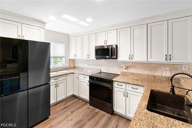 Welcome to this beautifully updated, move-in ready home that has - photo 12