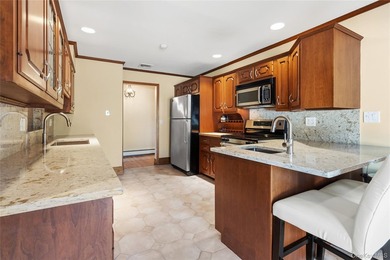 Contract Fell Through! Back on Market! This well-maintained - photo 14