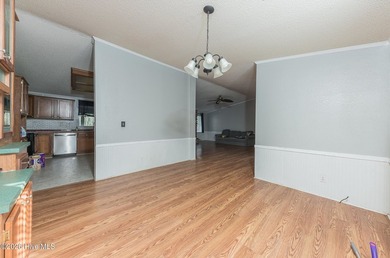 Whether you're an investor or a home buyer, this is an - photo 17