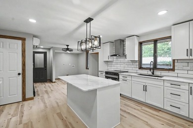 Beautifully renovated home near Charles Mill Lake! This - photo 9