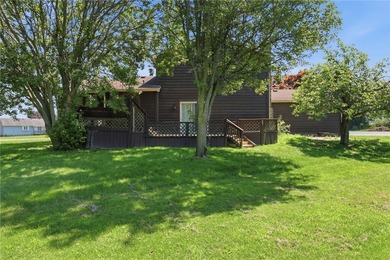 Welcome to 2 Casimir Circle in Rochester's 14617 ZIP code! - photo 35