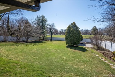 Contract Fell Through! Back on Market! This well-maintained - photo 38