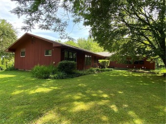 Cayuga Lake Home Sale Pending in Seneca Falls New York