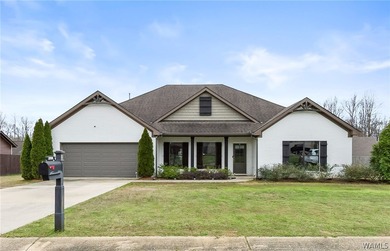 (private lake, pond, coastal) Home For Sale in Tuscaloosa Alabama