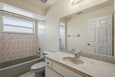 Investment opportunity awaits! This duplex offers two units - photo 18