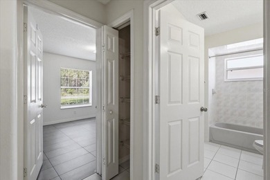 Investment opportunity awaits! This duplex offers two units - photo 20