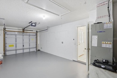Investment opportunity awaits! This duplex offers two units - photo 27