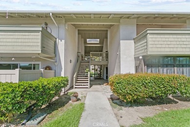 COME HOME TO THIS BEAUTIFUL 2 BED - 2 BATHS - 1 CAR GARAGE 2ND - photo 2