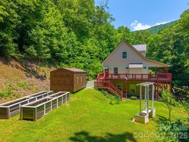 Tucked away in the mountains just minutes from downtown Bryson - photo 36