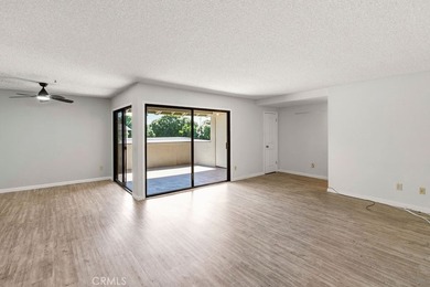 COME HOME TO THIS BEAUTIFUL 2 BED - 2 BATHS - 1 CAR GARAGE 2ND - photo 7