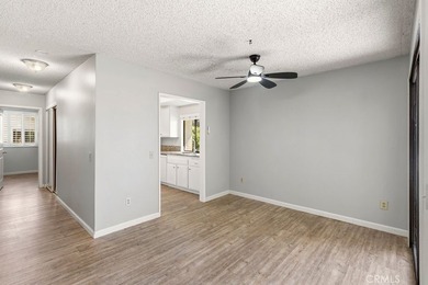 COME HOME TO THIS BEAUTIFUL 2 BED - 2 BATHS - 1 CAR GARAGE 2ND - photo 9