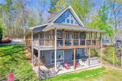 Lake Home For Sale in Tamassee, South Carolina