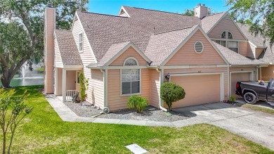 Lake Townhome/Townhouse For Sale in Valrico, Florida