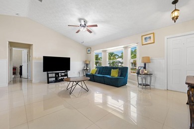 932 SE Damask Ave - photo 4