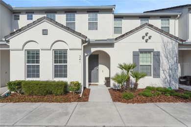 (private lake, pond, coastal) Townhome/Townhouse For Sale in Davenport Florida