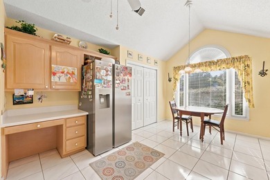 Come and see this beautiful beach oasis today. A beautiful brick - photo 13