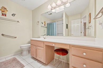 Come and see this beautiful beach oasis today. A beautiful brick - photo 26